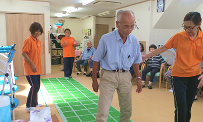 スクエアステップ